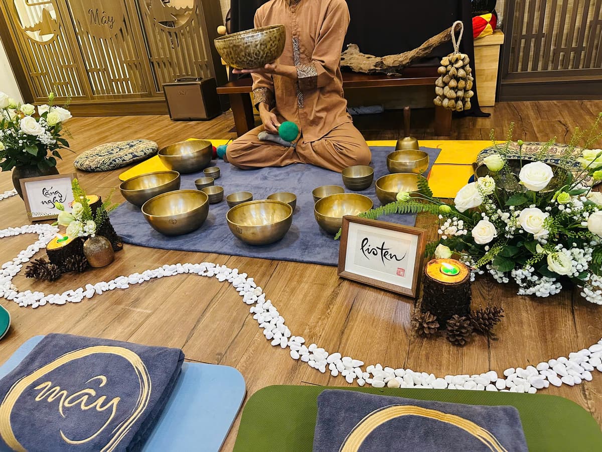 Chuông Tây Tạng
